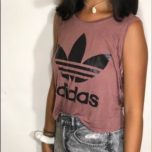 Trendy distressed back flowy tee